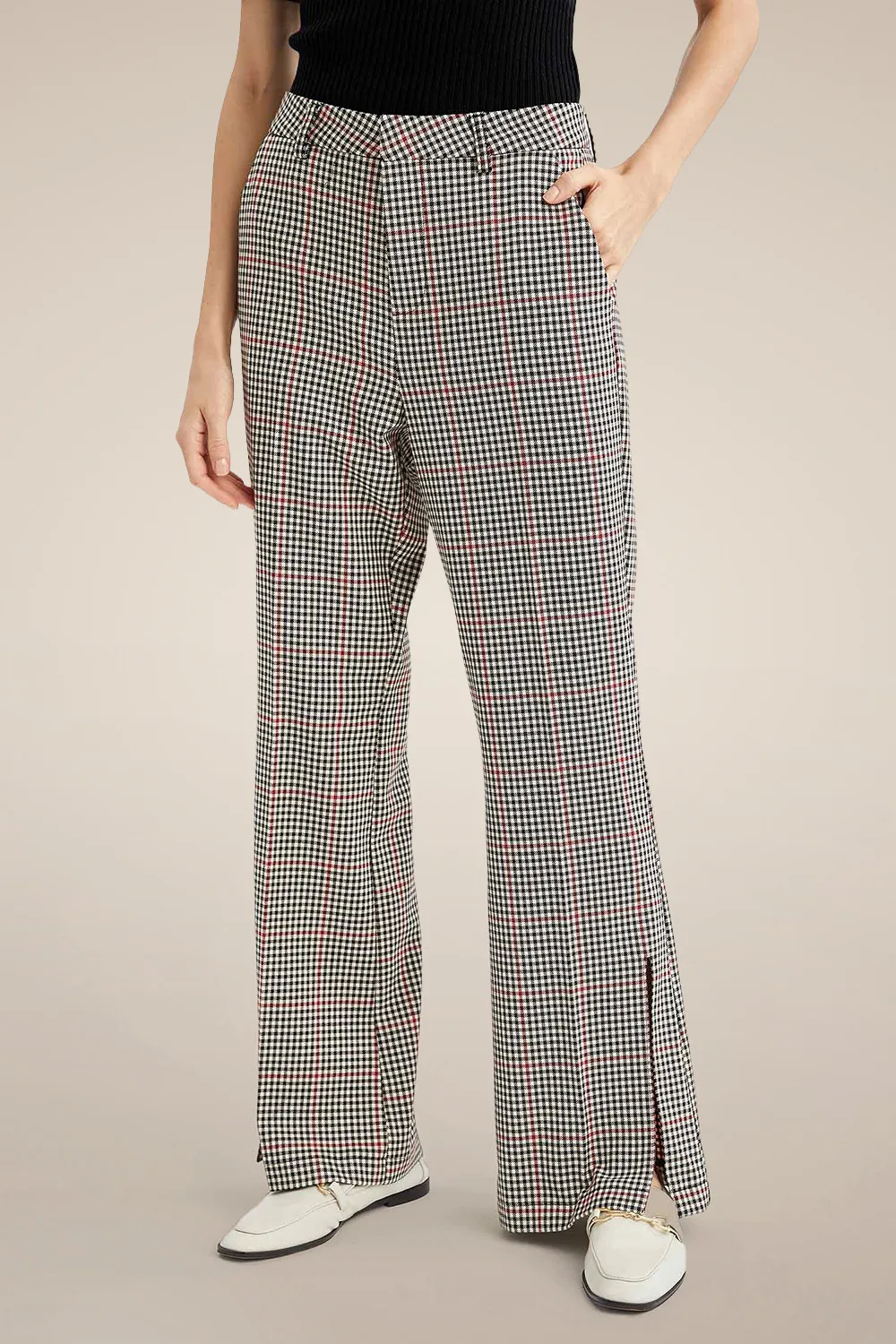 بنطلون بوليستر أسود بنمط مربعات
