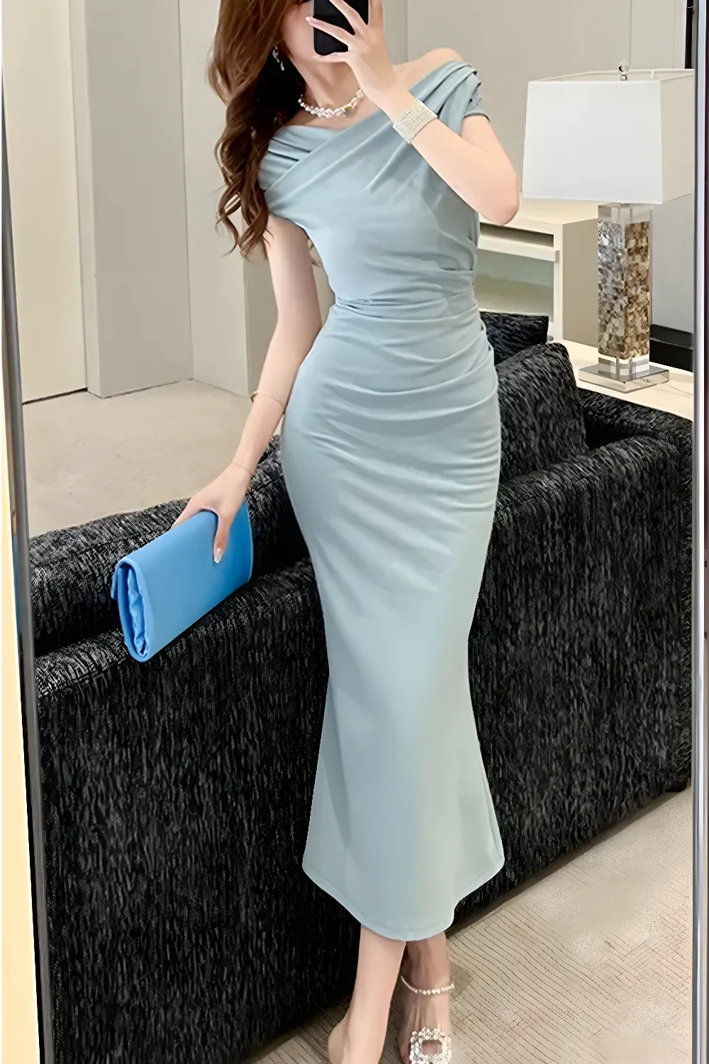فستان سهرة ميدي سادة